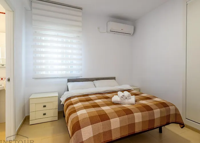 Inftour La Fustera كاليبي