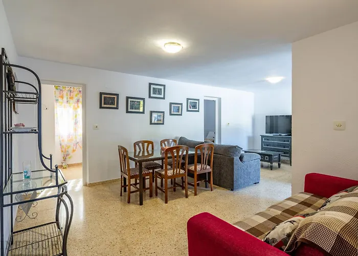 بيت للعطل Inftour La Fustera