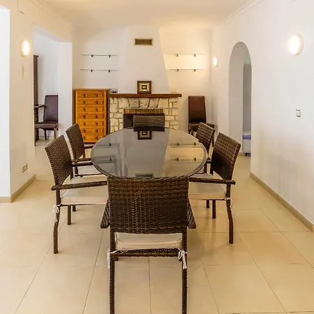 Inftour La Fustera Vakantiehuis *