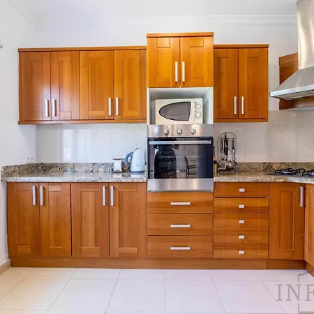 Vakantiehuis Inftour La Fustera *