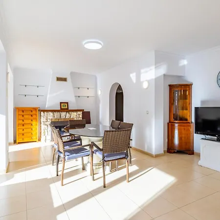 Vakantiehuis Inftour La Fustera *